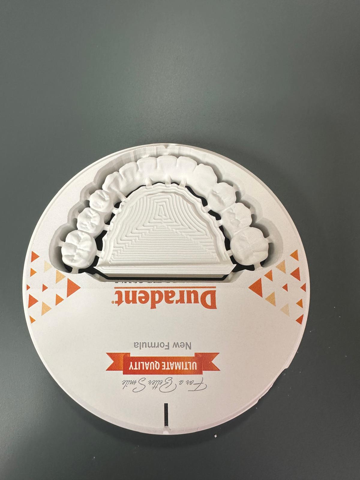 Kazıma Seramik Kron